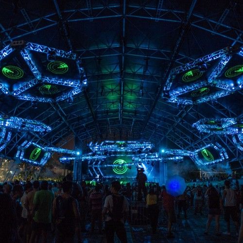 Inside Tent Ultra 2015