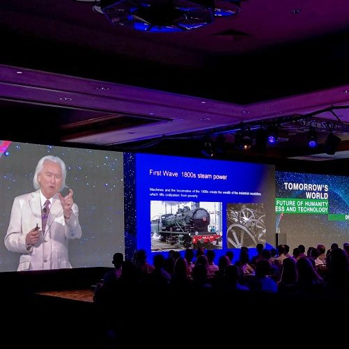 Image of conference using led panel Roe black pearl 2.8 mm