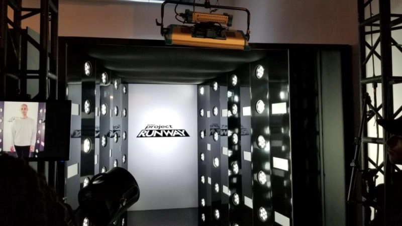 Image of LED display at Complex con