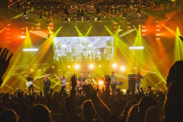 Indoor LED Worship Indoor LED Worship